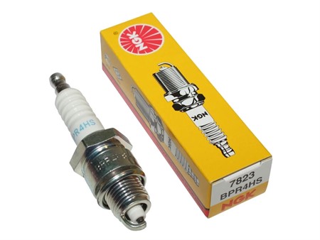 Zündkerze NGK BPR4HS Standard (7823) Zündkerze NGK BPR4HS Standard (7823)