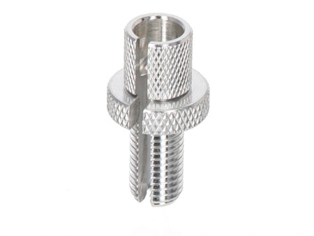 Stellschraube M10 mit Schlitz
