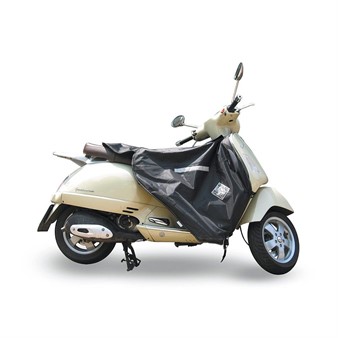 Tablier/couverture TUCANO URBANO Termoscud R154, Piaggio Vespa GT, GTS, GTV, L, Super Sport Tablier/couverture TUCANO URBANO Termoscud R154, Piaggio Vespa GT, GTS, GTV, L, Super Sport