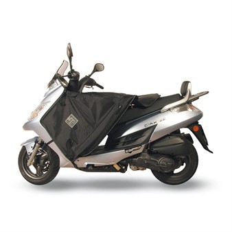 Tablier/couverture TUCANO URBANO Termoscud R065, Kymco Yager 50-200 New Dink à partir de 2006 Tablier/couverture TUCANO URBANO Termoscud R065, Kymco Yager 50-200 New Dink à partir de 2006