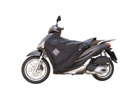 Tablier/couverture TUCANO URBANO Termoscud R182, Piaggio Medley 125cc 4T à partir de 2016 Tablier/couverture TUCANO URBANO Termoscud R182, Piaggio Medley 125cc 4T à partir de 2016