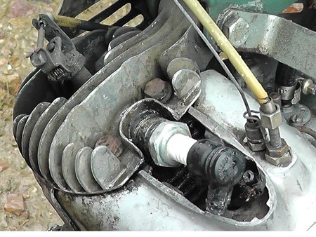 Kerzenstecker Abdeckung, Sachs 50/3 LKH Handschaltung