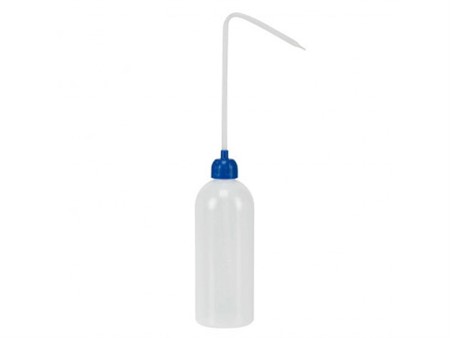 Bouteille doseur/récupérateur de fluides, coudé 500ml