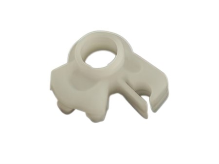 Support / Guide câble de poignée d' accélérateur Peugeot 103 Support / Guide câble de poignée d' accélérateur Peugeot 103