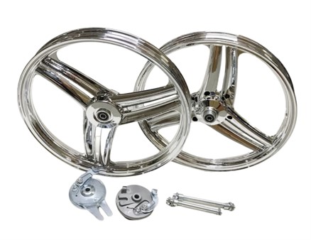 Paire de jante alu chromés 17", vélomoteurs 103 SP-MVL