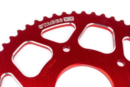 Couronne Stage6 alu CNC rouge 53 dents type 420, moto 50cc Rieju MRT