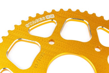 Couronne Stage6 alu CNC jaune 53 dents type 420, moto 50cc Rieju MRT