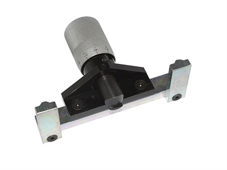 Tendeur Buzzetti (0312) pour ajustage de courroie, Yamaha T-Max 500-530cc Tendeur Buzzetti (0312) pour ajustage de courroie, Yamaha T-Max 500-530cc
