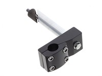 Potence de guidon noir, Ø21,1mm avec 4 points de fixations, universelle vélomoteur Potence de guidon noir, Ø21,1mm avec 4 points de fixations, universelle vélomoteur