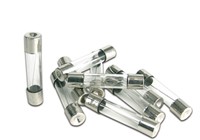 Kit 10 fusibles cylindriques en verre 6x30mm 8A