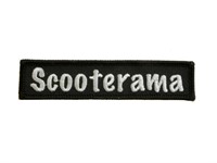 Ecusson SCOOTERAMA textile, a coller au fer à repassser ou a coudre. Ecusson SCOOTERAMA textile, a coller au fer à repassser ou a coudre.