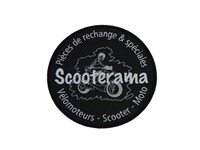 Ecusson SCOOTERAMA textile, a coller au fer à repassser ou a coudre. Ecusson SCOOTERAMA textile, a coller au fer à repassser ou a coudre.