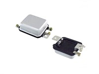 Régulateur de tension 3pins  RMS Classique Piaggio Ape Tm 703