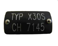 Plaquette d'homologation X30S CH 7145, prête a monter (vis a frapper incluses) Plaquette d'homologation X30S CH 7145, prête a monter (vis a frapper incluses)