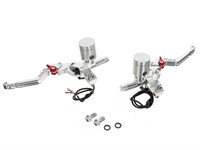 Kit maitres cylindre avec leviers de frein complets, ARGENT, fraisés CNC (embrayage/frein gauche et frein droit) Kit maitres cylindre avec leviers de frein complets, ARGENT, fraisés CNC (embrayage/frein gauche et frein droit)
