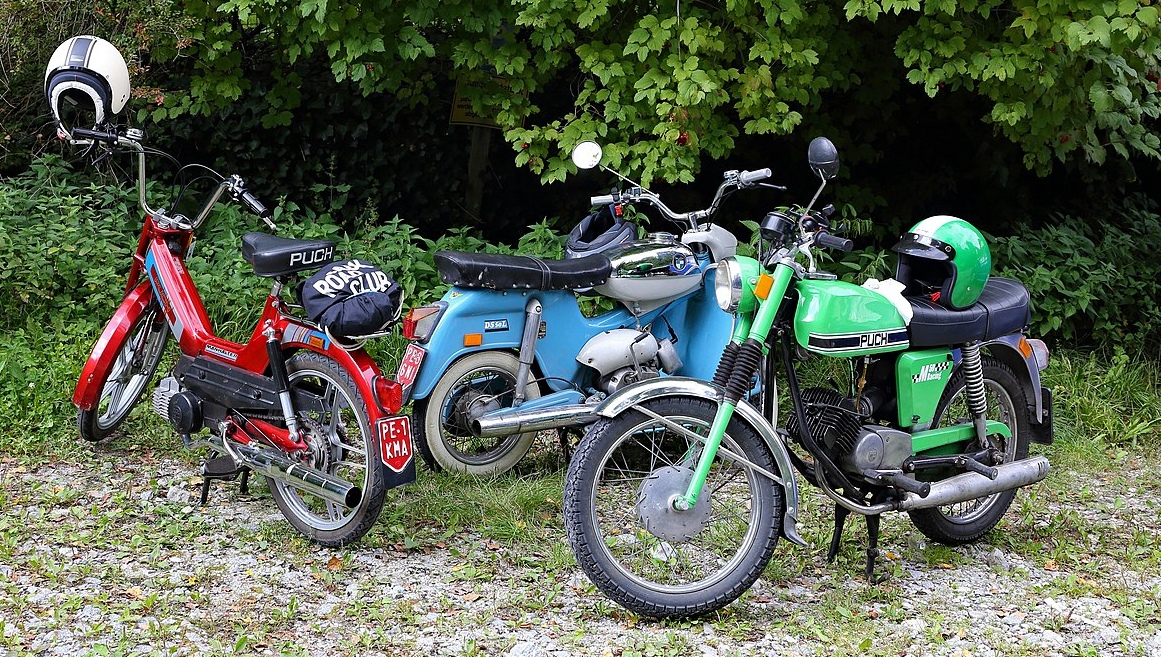 Trois cyclomoteurs Puch (Maxi, DS 50 & M 50)