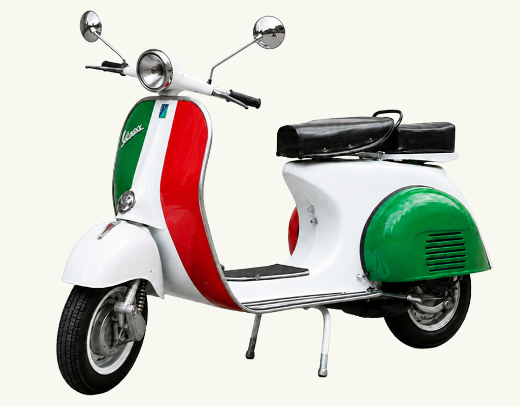 Vespa sur route côtière
